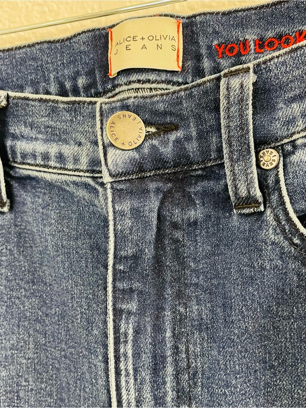 Alice + Olivia High Rise Flare Bell Bottom Beautiful Jeans Love Train | Size 29 - Picture 5 of 8